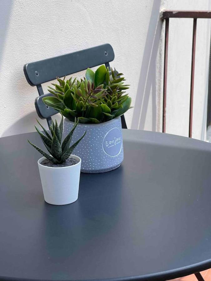 Lotus Home Eleganza E Accoglienza A Mantova Luaran gambar